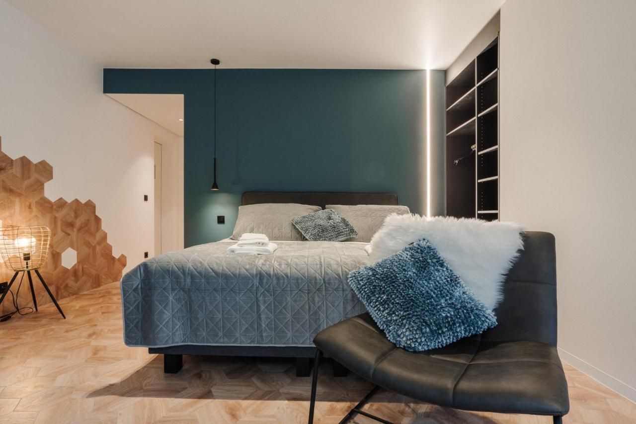 Bed and Breakfast Bee N Bee Bruges Esterno foto